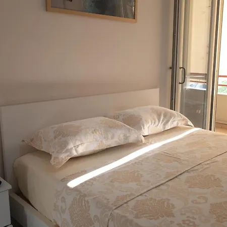 Apartment Green Studio Apartment Tirana