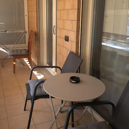 Daire Green Studio Apartment Tiran